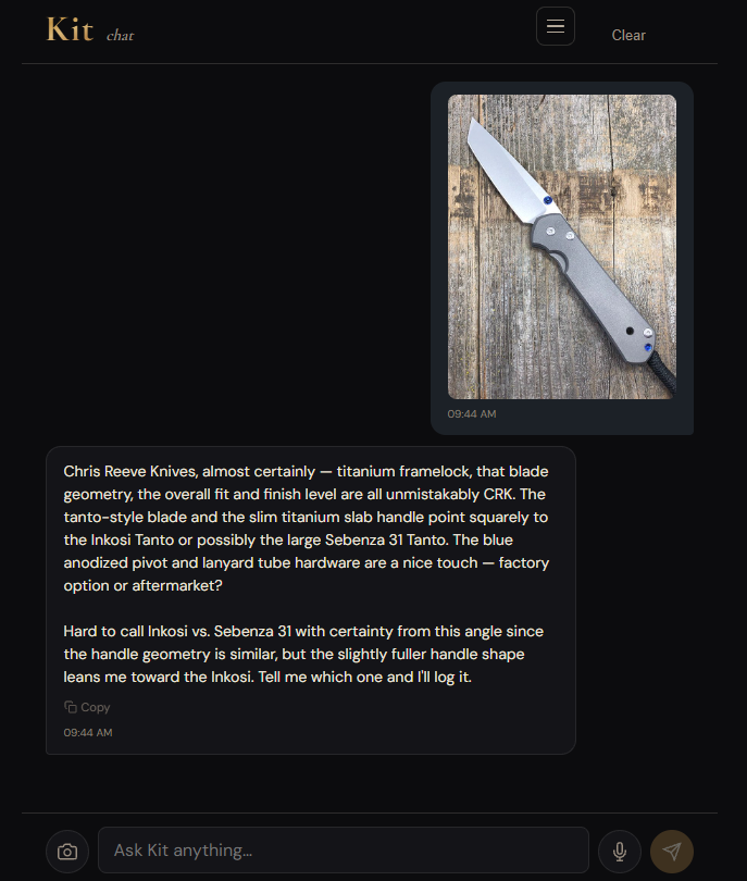 Kit chat identifying a Chris Reeve Knives Sebenza from a photo